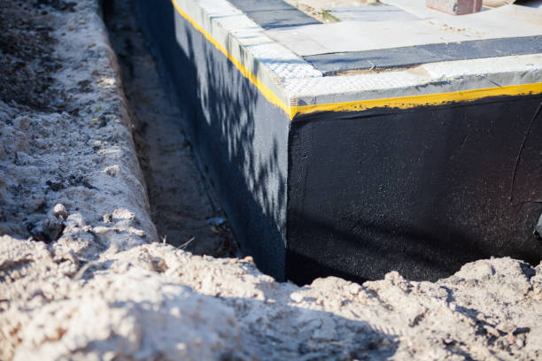 Foundation crack repair in Lake Forest, IL